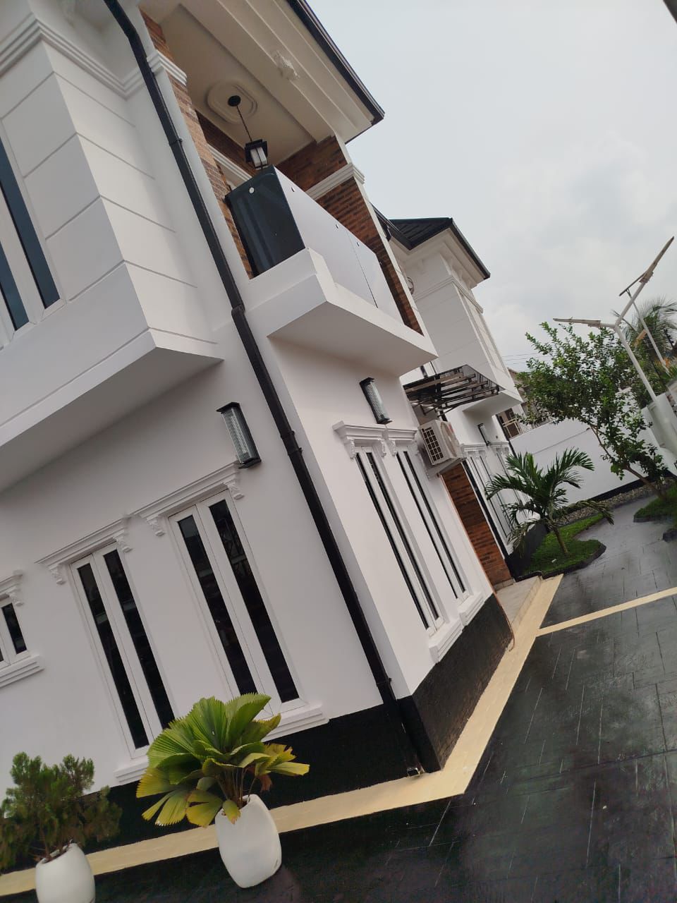 Interior finishing project by MY-KUH INTERIOR DESIGNER LTD 97